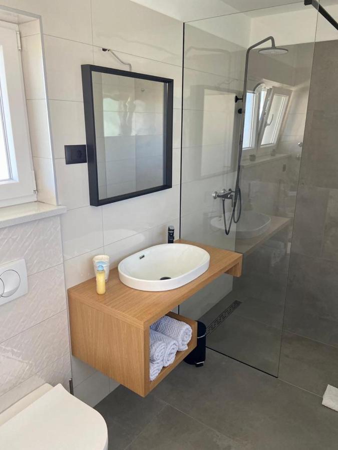 Portum Rooms 扎达尔 外观 照片